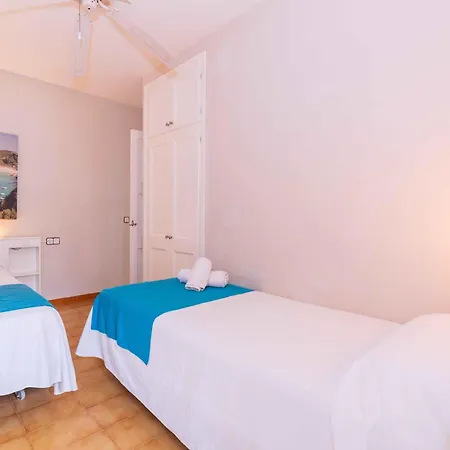 Апартаменты Siesta Mar Breeze